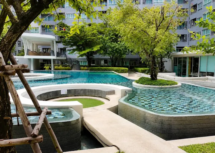 Quiet Garden View 1br Great Value Near Bts * Bangkok